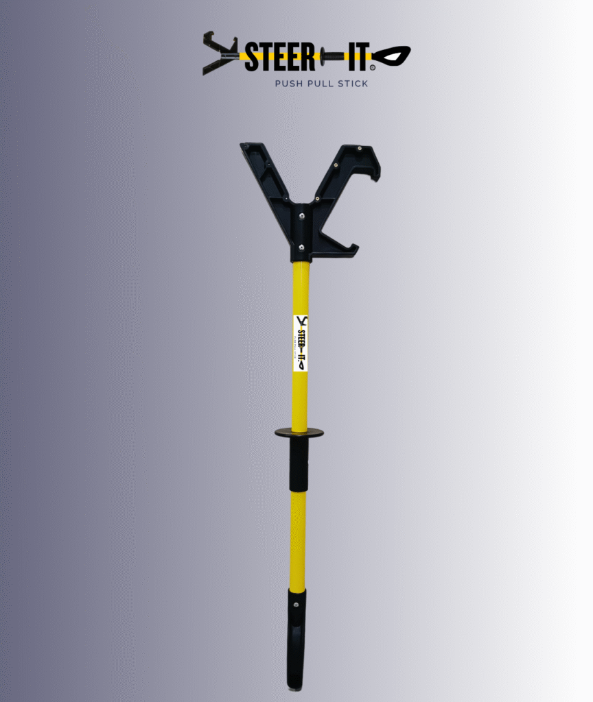 Full Steer-it yellow push pull tool with V-head and handle